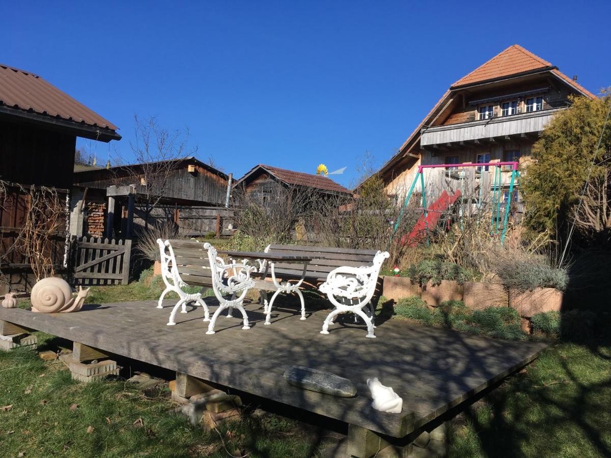 3,5 Zimmerferienwohnung Schwalbenaescht Rueeggisberg Kültér fotó