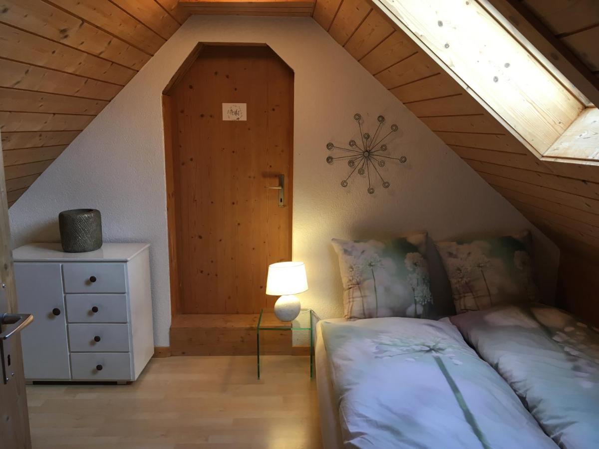 3,5 Zimmerferienwohnung Schwalbenaescht Rueeggisberg Kültér fotó